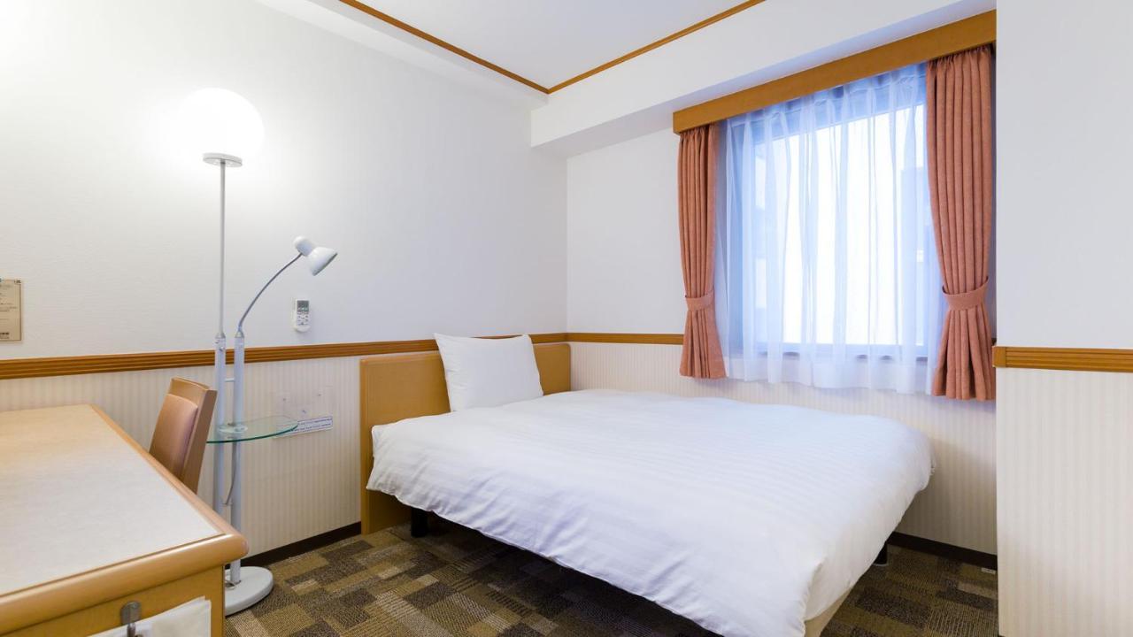 Toyoko Inn Kagoshima Chuo Eki Nishi Guchi Ngoại thất bức ảnh