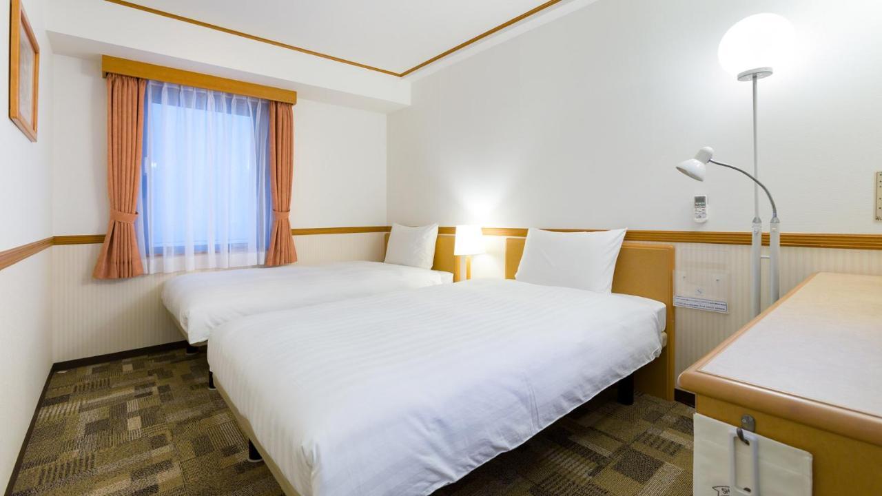 Toyoko Inn Kagoshima Chuo Eki Nishi Guchi Ngoại thất bức ảnh