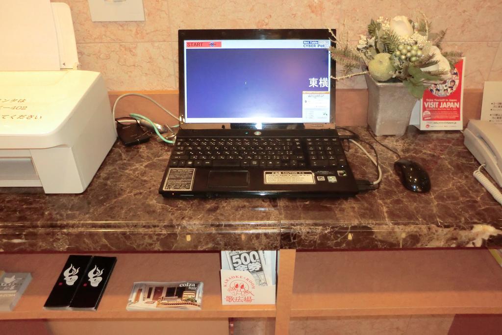 Toyoko Inn Kagoshima Chuo Eki Nishi Guchi Ngoại thất bức ảnh